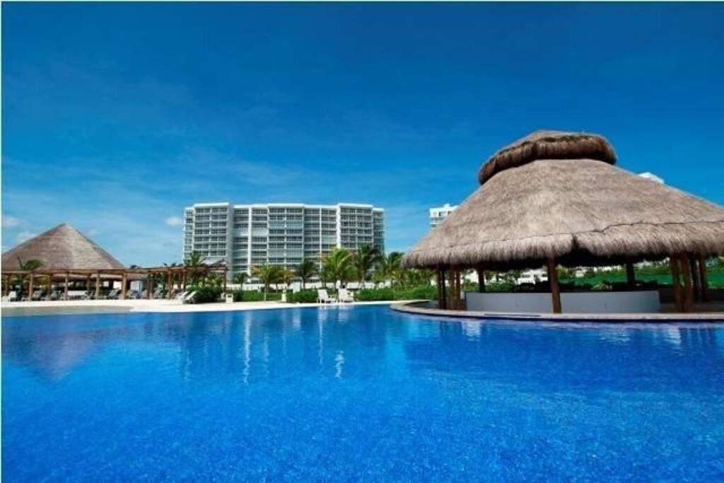 Amara Cancun Beachfront Condo المظهر الخارجي الصورة